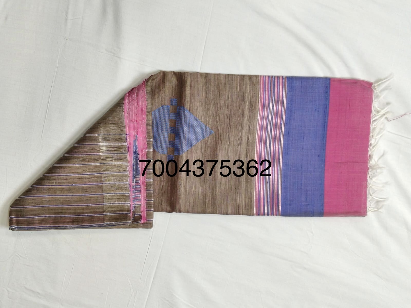 Handloom Woven Pure Dupion Silk Saree 5 Handloom Woven Pure Dupion Silk Saree - Image 3