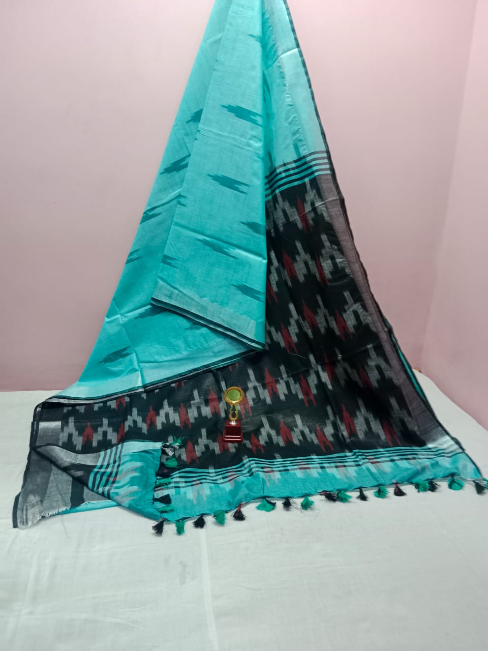 Bhagalpuri Handloom Pure Cotton Ikkat Saree for Women 3 Bhagalpuri Handloom Pure Cotton Ikkat Saree for Women