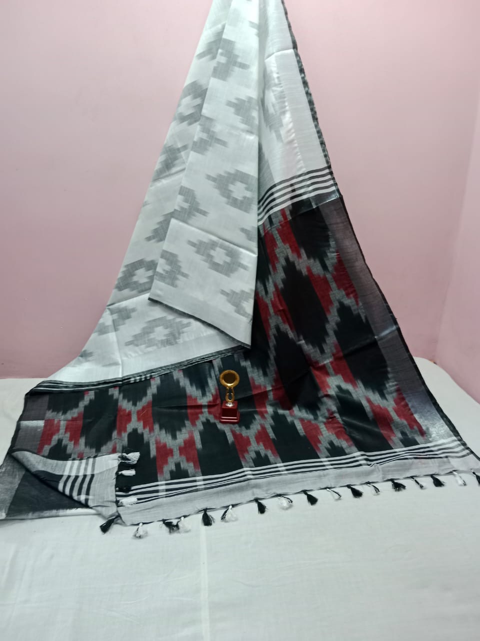 Bhagalpuri Handloom Pure Cotton Ikkat Saree for Women 2 Bhagalpuri Handloom Pure Cotton Ikkat Saree for Women