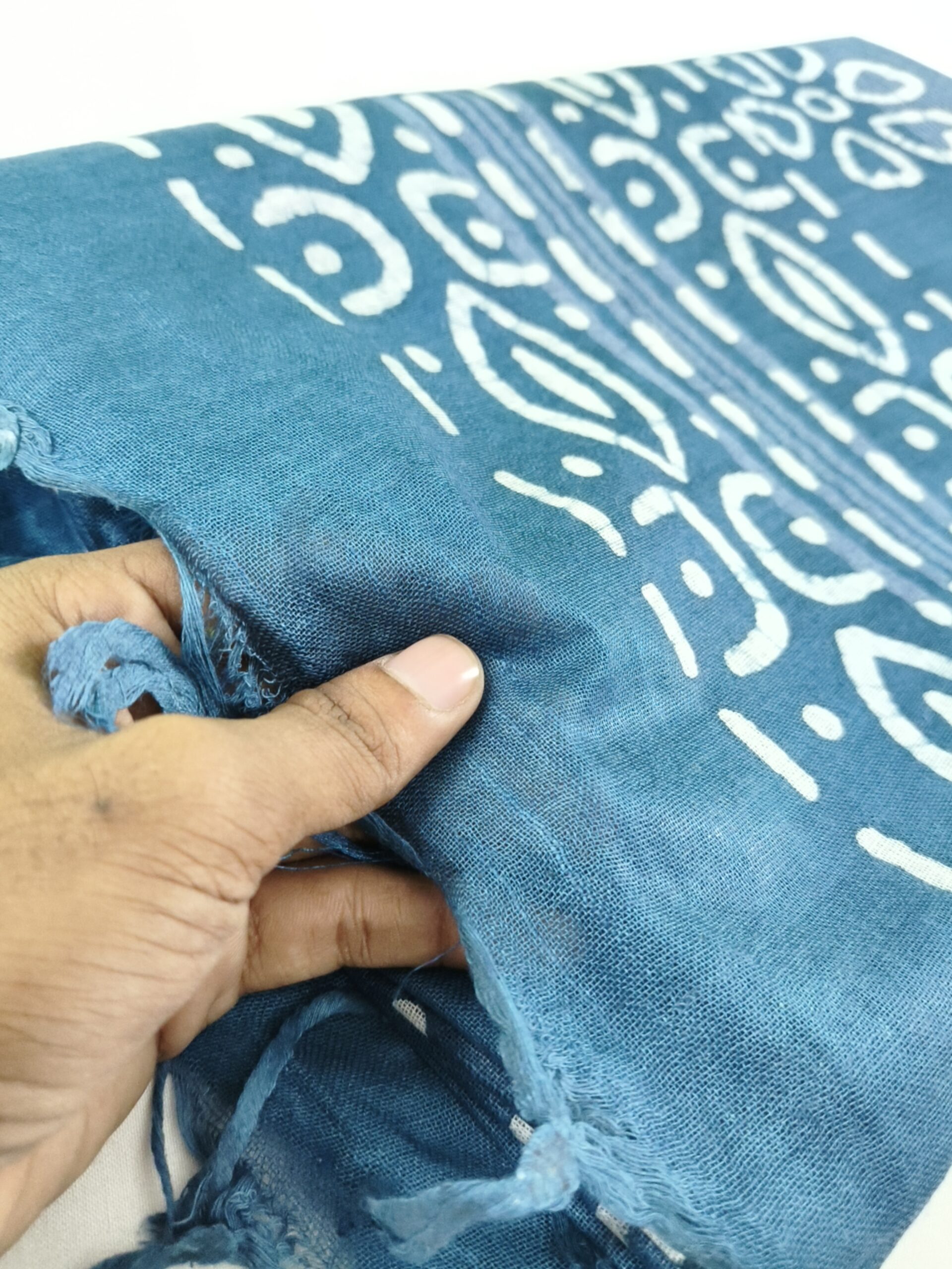 Pure Cotton Hand Block Batik Print Saree With Blouse Pcs-Blue 7 Pure Cotton Hand Block Batik Print Saree With Blouse Pcs-Blue - Image 5