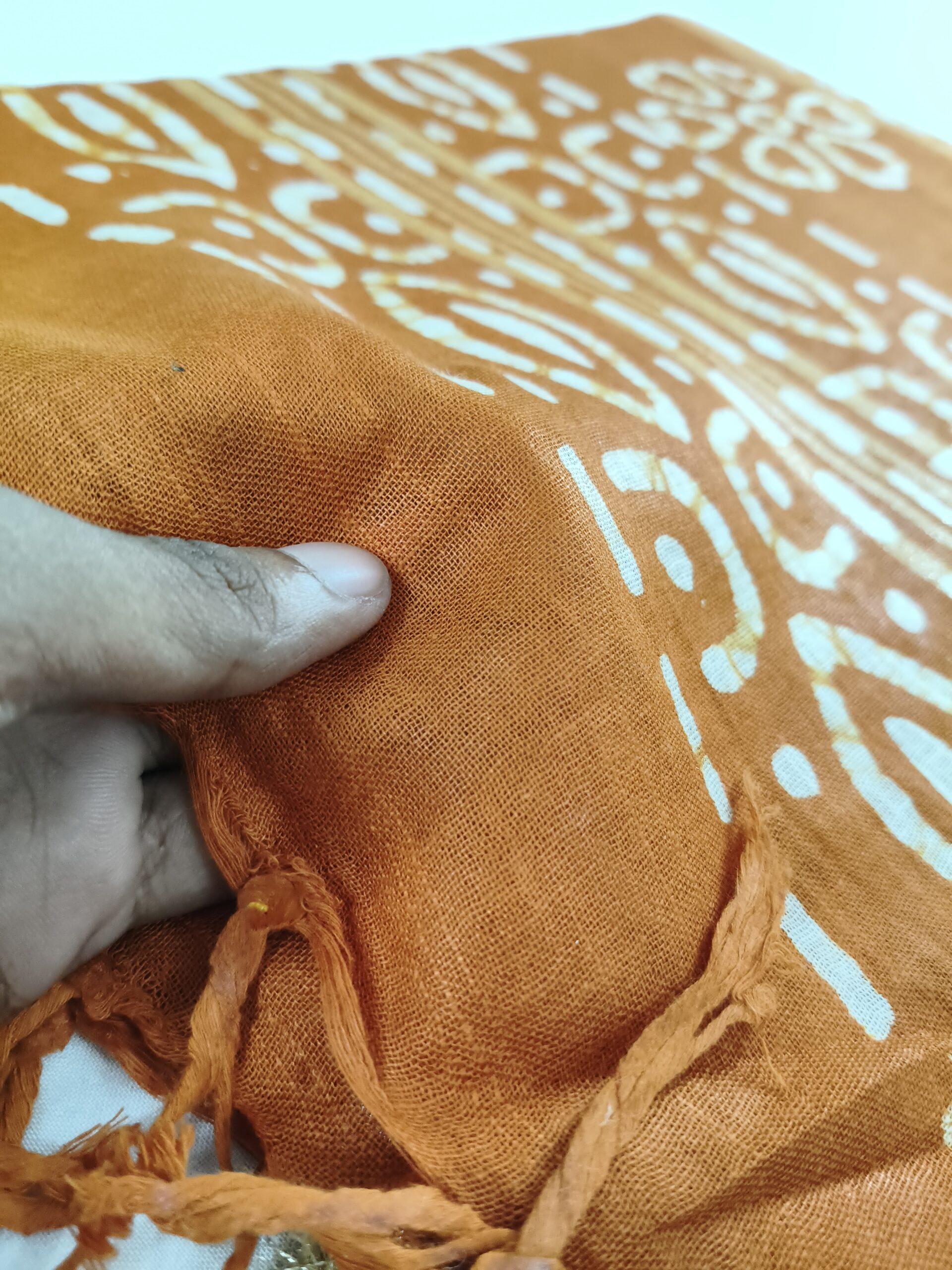 Pure Cotton Hand Block Batik Print Saree With Blouse Pcs-Brown 7 Pure Cotton Hand Block Batik Print Saree With Blouse Pcs-Brown - Image 5