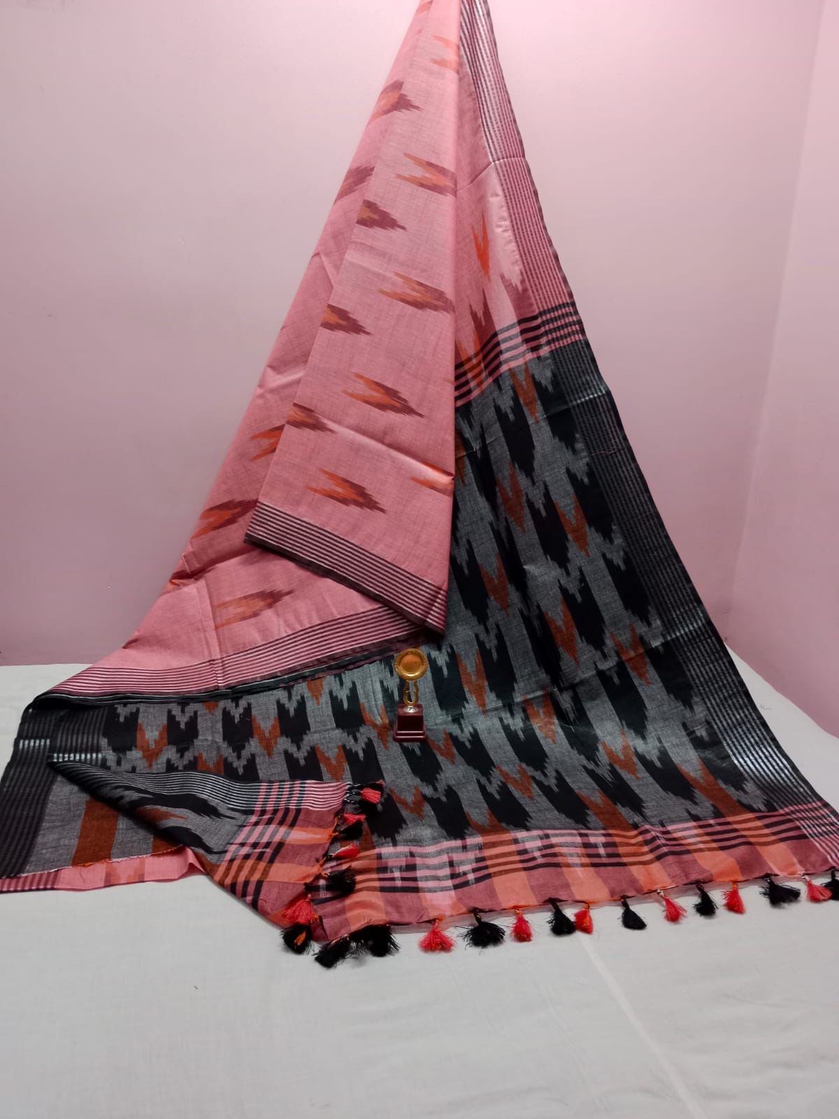 Bhagalpuri Handloom Pure Cotton Ikkat Saree for Women 3 Bhagalpuri Handloom Pure Cotton Ikkat Saree for Women